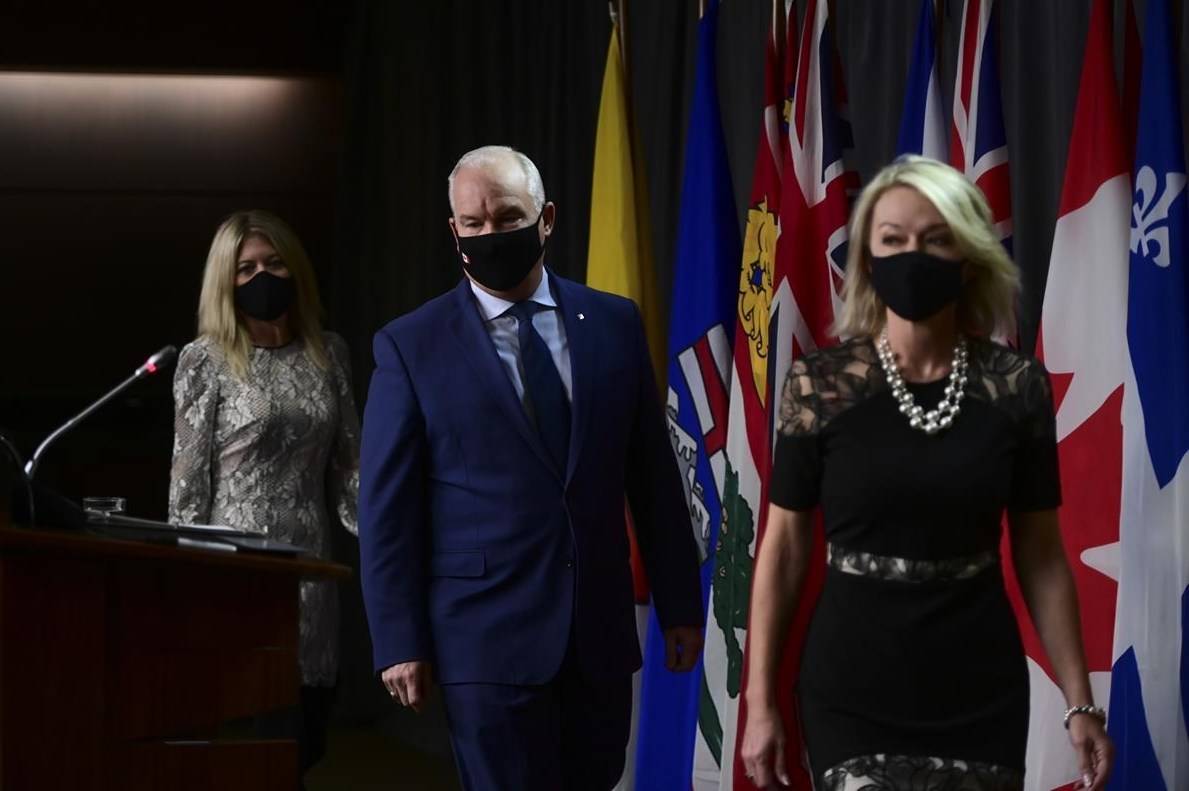 Conservative member of Parliament Michelle Rempel Garner, left to right, Conservative Leader Erin O’Toole and Conservative Deputy Leader Candice Bergen arrive to hold a press conference in Ottawa on Thursday, Oct. 22, 2020. THE CANADIAN PRESS/Sean Kilpatrick