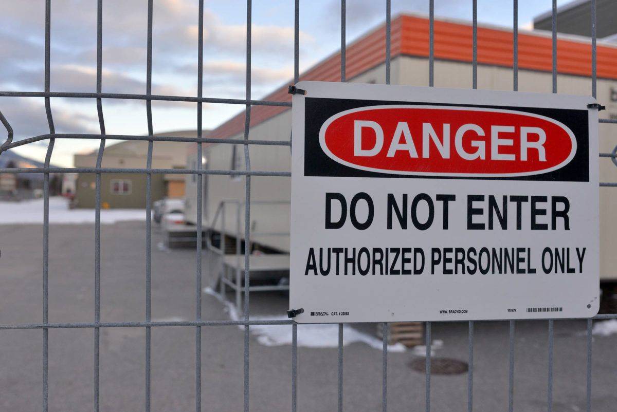 The Fernie Memorial Arena remains locked down while the investigation continues. Phil McLachlan/The Free Press