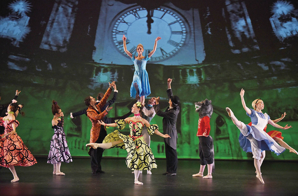 Ballet Victoria dancers run through a dress rehearsal for the troupe’s production of Cinderella at the Royal Theatre in 2016. (Black Press file photo)