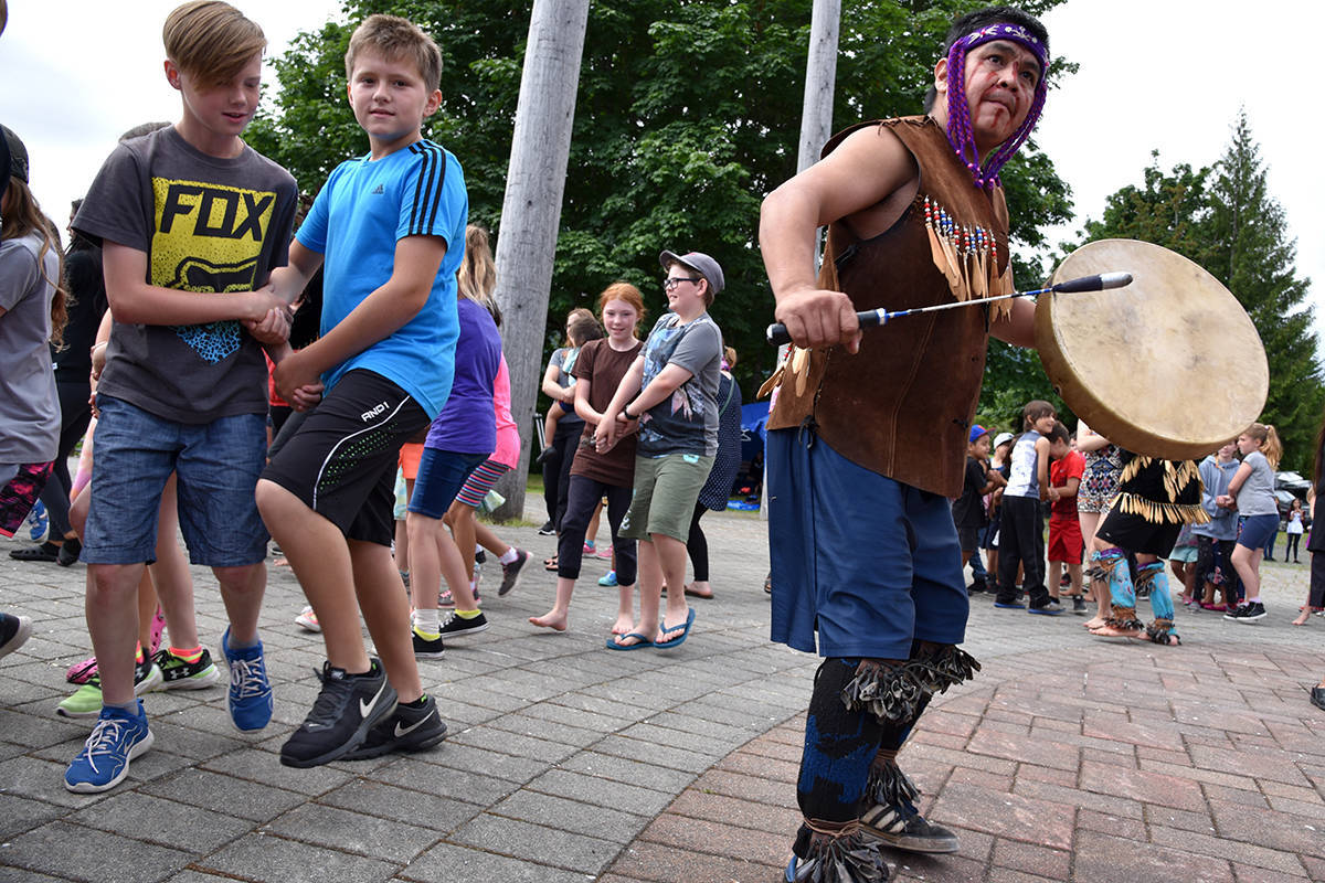 The Town of Ladysmith and the Stz’uminus First Nation cohosted Aboriginal Day celebrations at Ladysmith’s Transfer Beach park last June — an example of how ties have tightened between local government in the two communities. Mike Gregory/Ladysmith Chronicle