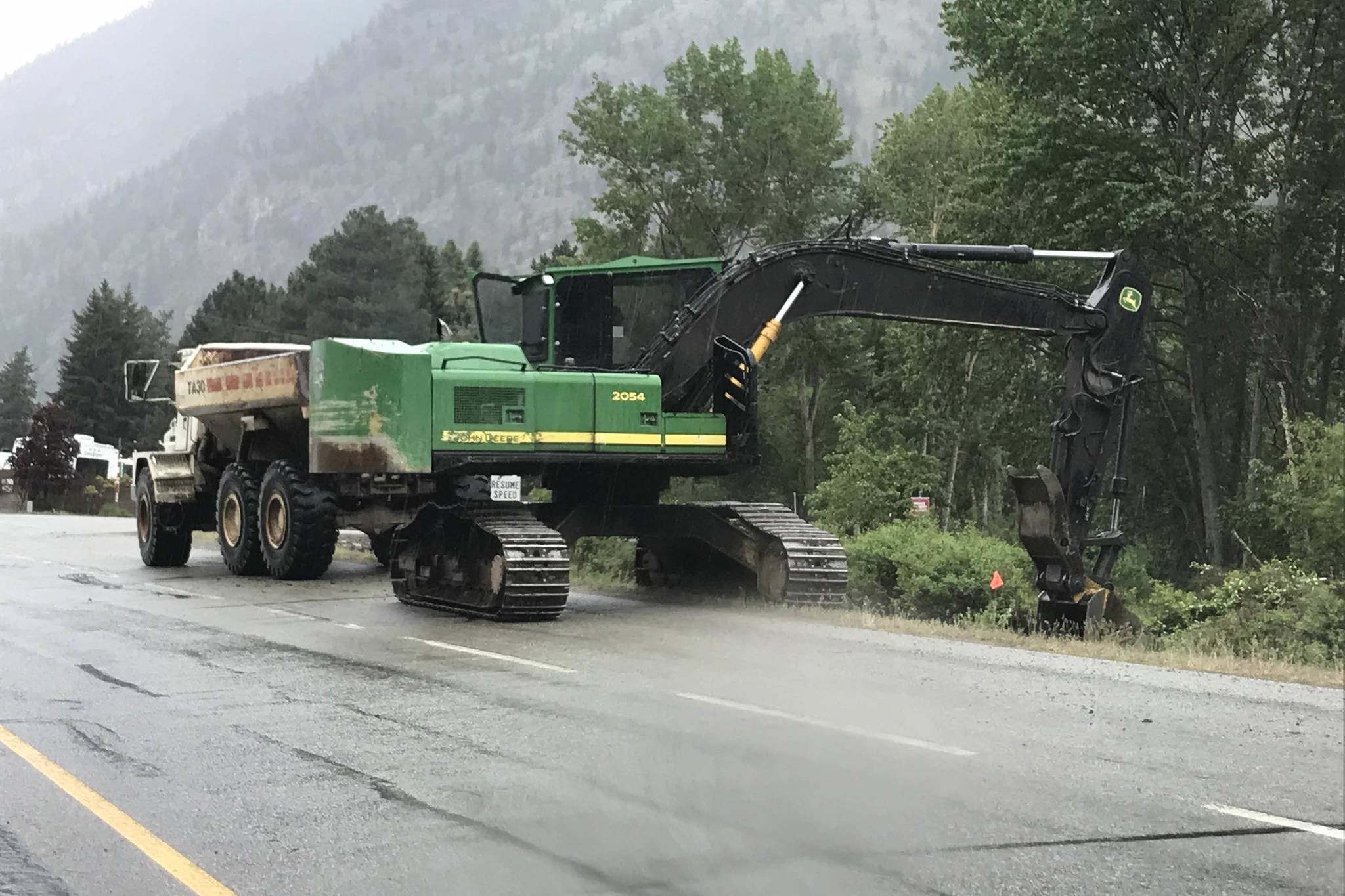 UPDATE: Highway 3 near Keremeos open