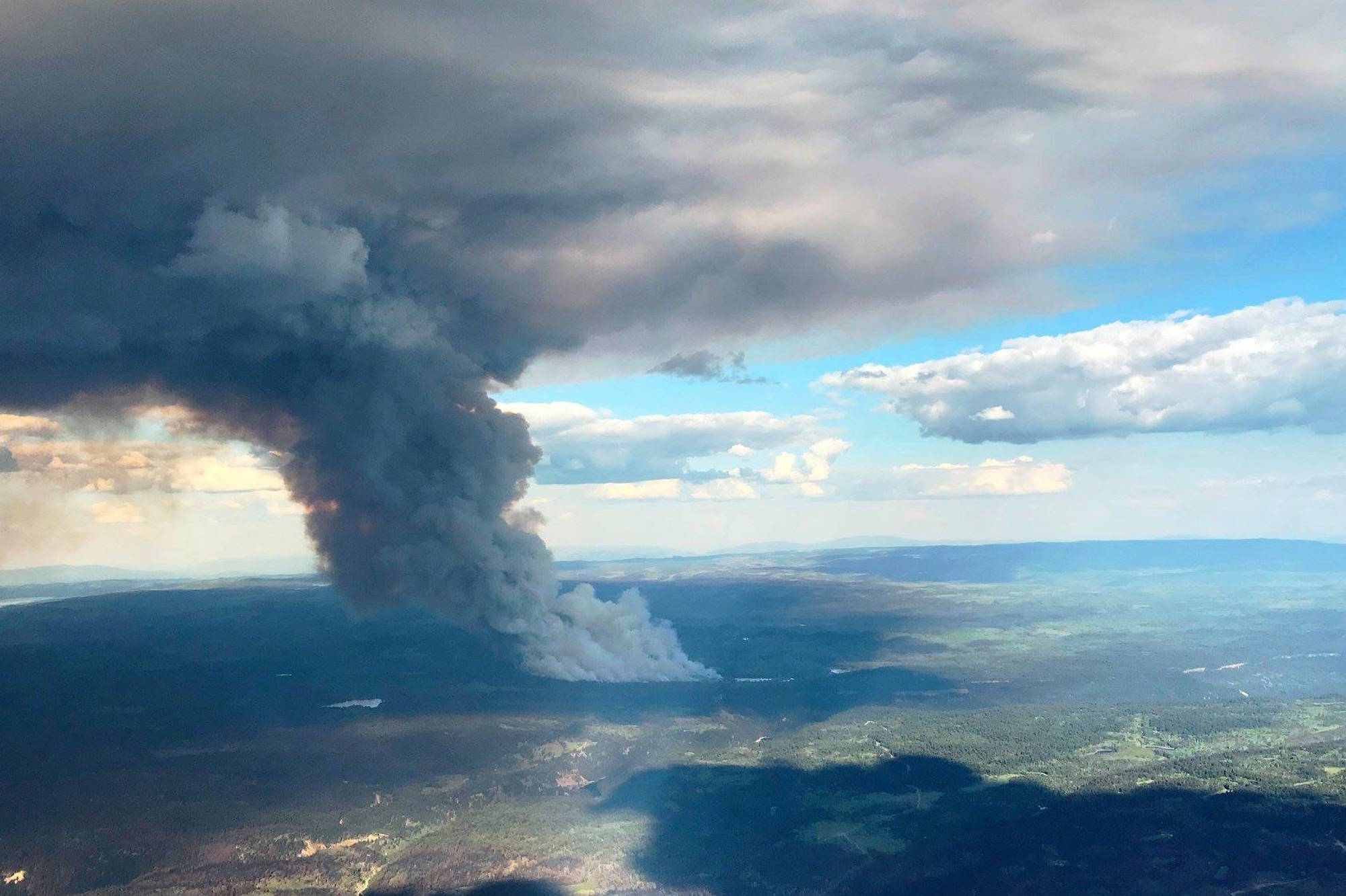 Ground crews and aircraft are responding to an estimated 50 hectare wildfire approximately 55 kilometers northwest of Kamloops, near the Deadman Vidette Road. IMAGE: BC Wildfire Service