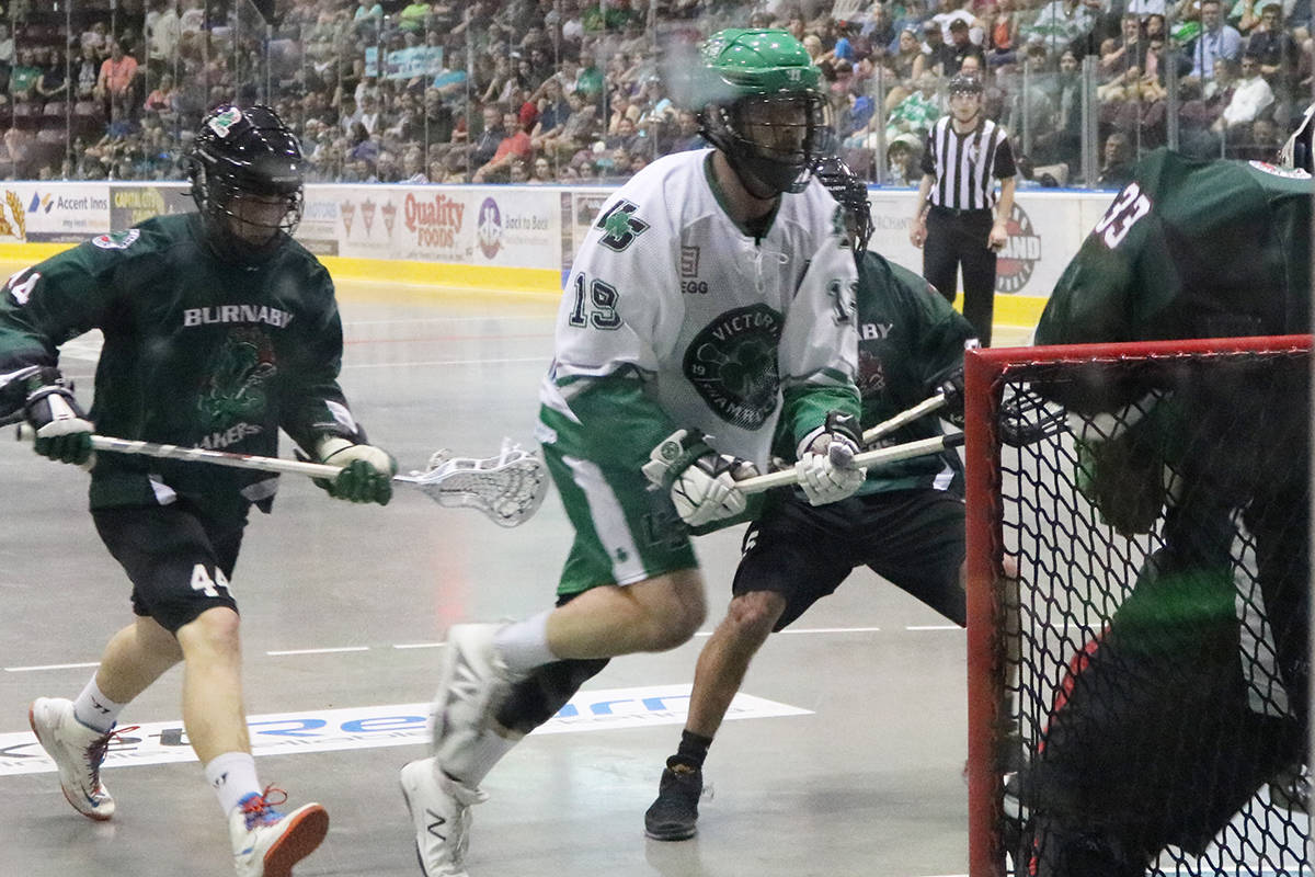 Jesse King finds the back of the net against the Burnaby Lakers, for one of his five goals, at the Shamrocks’ home opener at The Q Centre. (Lindsey Horsting/News Gazette staff)