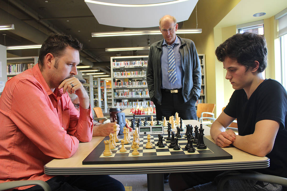 Ian Martinovsky, left, and Bennett Schnabel, right. Photo by Scott Strasser