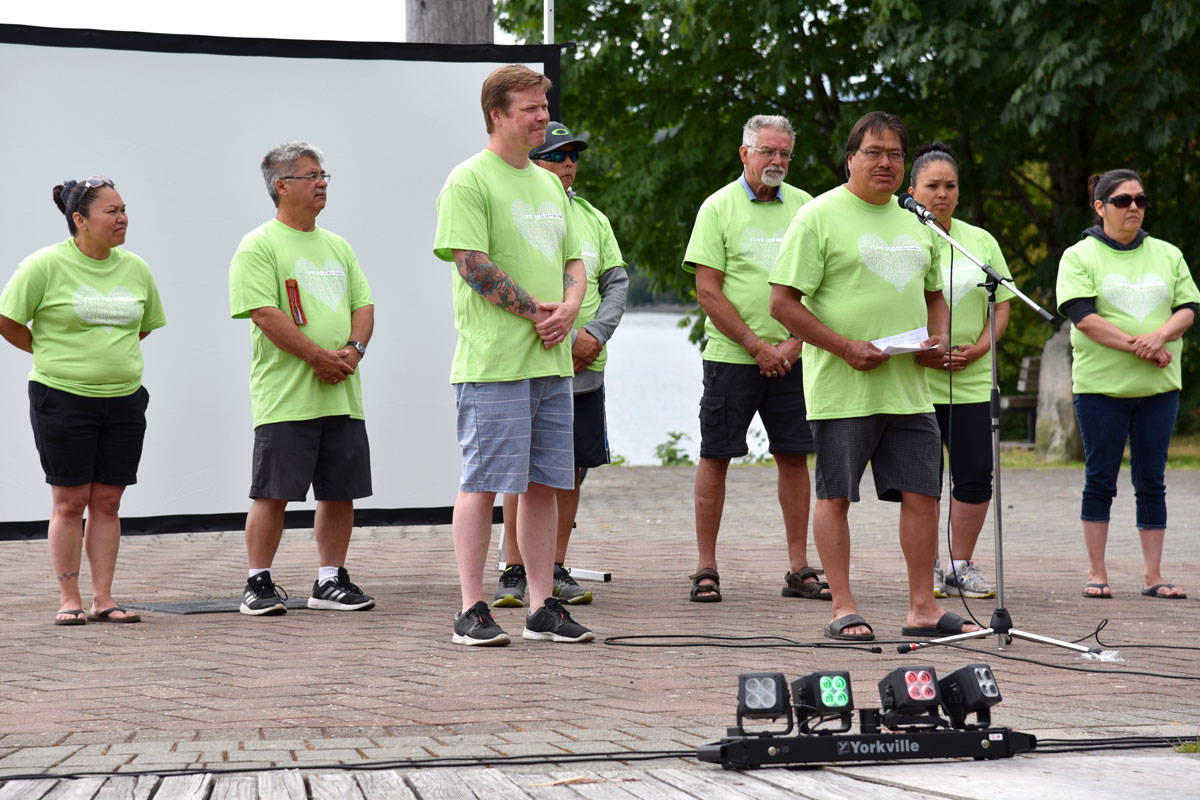 Members of Stz’uminus and Ladysmith councils wear lime green shirts as part of the ‘I Live For…” campaign kickoff on Thursday as part of the National Indigenous Peoples Day celebrations at Transfer Beach. (Mike Gregory Photo).