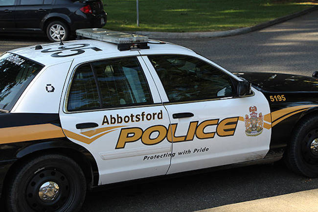 Thief locks self in back of van he’s trying to steal in Abbotsford