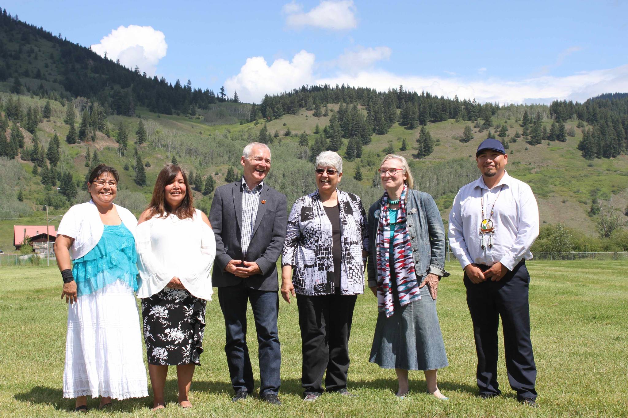 (Left to right) Chief Andrea Gilbert, of Soda Creek, Chief Helen Henderson, of Canim Lake, Scott Fraser, British Columbia’s Minister of Indigenous Relations and Reconciliation, Chief Ann Louie, from Williams Lake, Carolyn Bennett, federal Minister of Crown-Indigenous Relations and Chief Patrick Harry, of Canoe and Dog Creek, signed an agreement-in-principle on Sunday, July 22. Beth Audet photo.