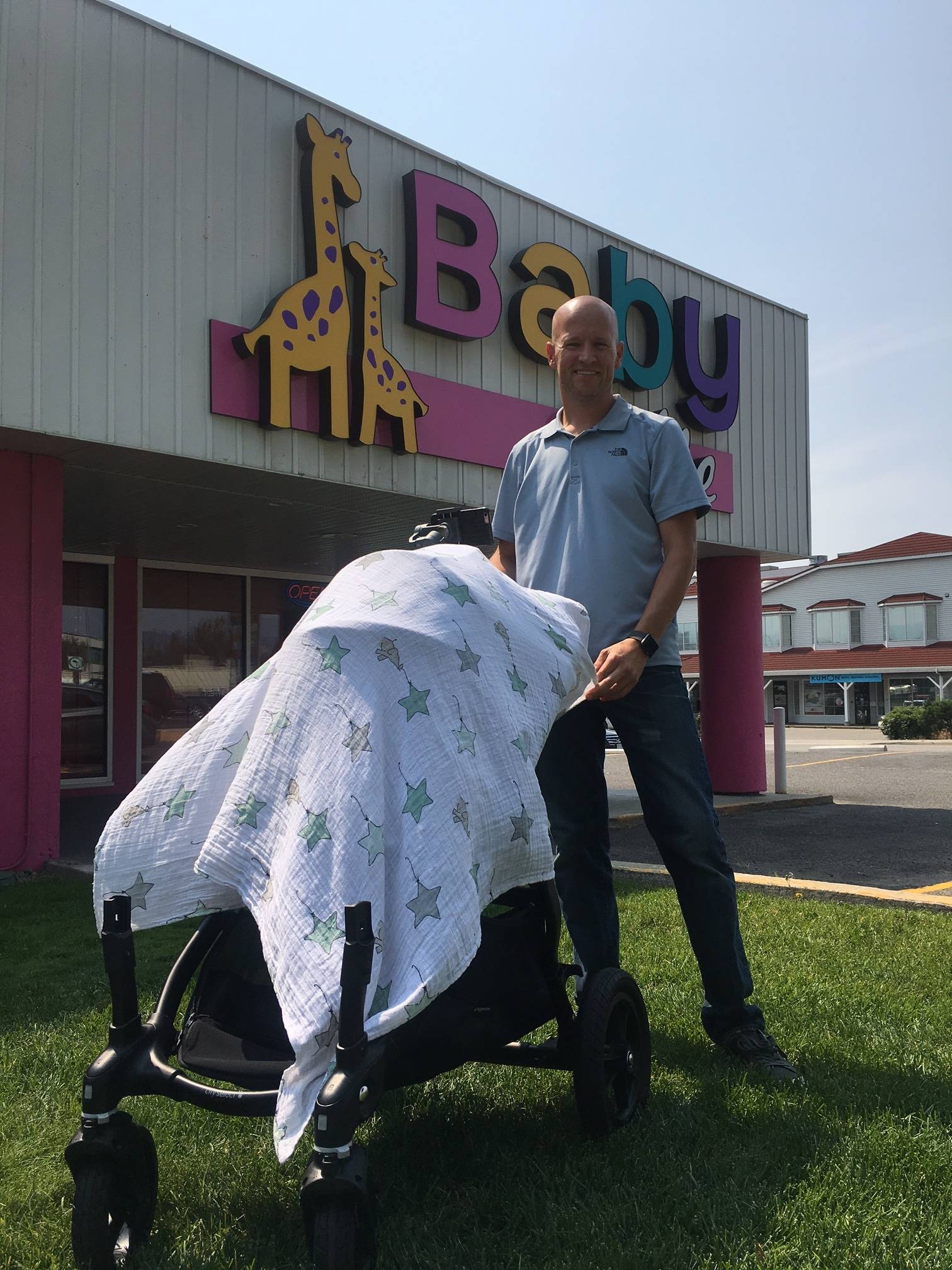 B.C. store owner spurred into action after seeing infant over-heat