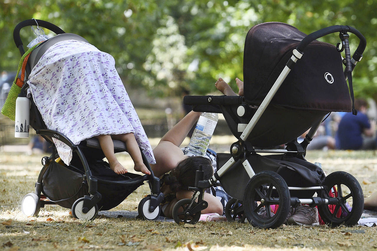 B.C. store owner spurred into action after seeing infant over-heat