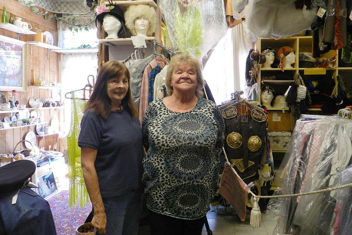 Ye Olde Piggy Bank owners Joanne Thompson and Freda Mattern. (Samantha Anderson)