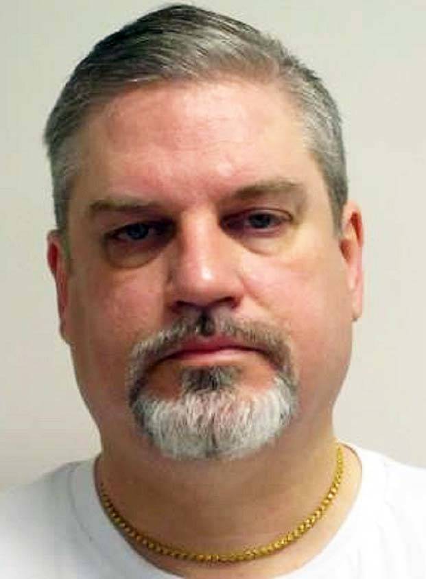 Convicted murderer still missing after escaping B.C. prison 2 weeks ago