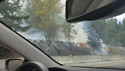 VIDEO: Grass fires sparked next to highway between Nanaimo and Ladysmith