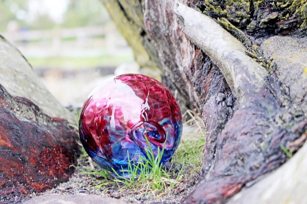 You won’t be seeing glass treasures like these on Parksville/Qualicum Beach-area beaches this off-season, as the organization that places them there is holding off for a season due to a lack of funds. — NEWS File Photo