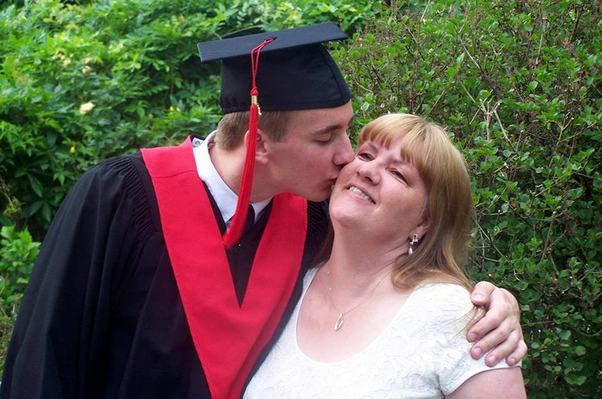 Noah Trulsen with his mother Lorraine. (Facebook photo)