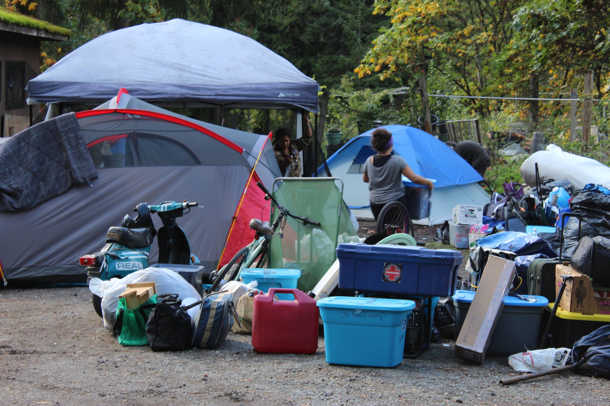 Tent city campers have moved to David Shebib’s residence in Saanich on Tuesday afternoon (Sam Seera’s property), after leaving Goldstream campground Oct. 2. (Travis Paterson/News staff)