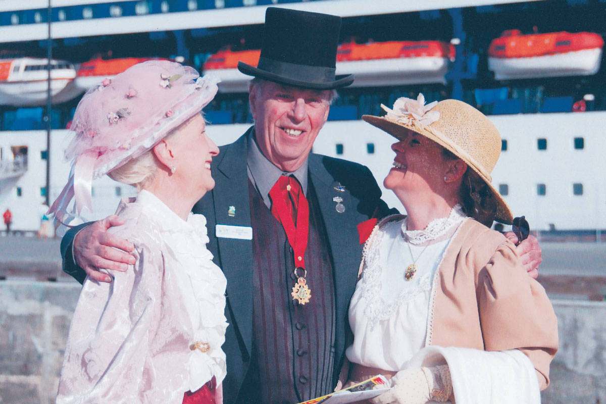 Former costumed greeters Anne Morley-Cree, Max Caplan (the Honourary Mayor of Ogden Point), and Louise Chabros used to welcome cruise ships to Victoria. (Courtesy of Victoria AM Association)