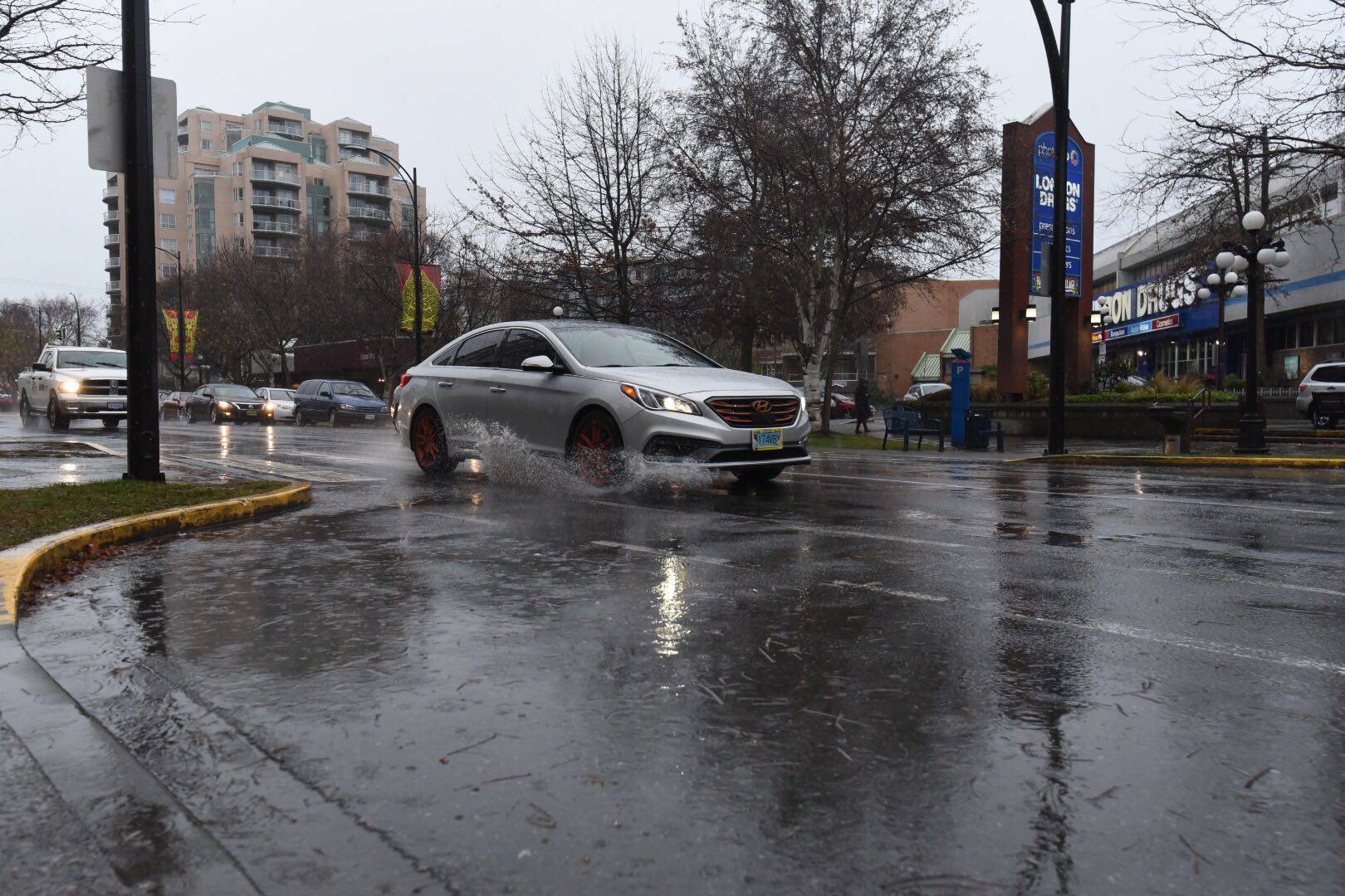 Rain is here to stay for a while. (Nicole Crescenzi/News staff)