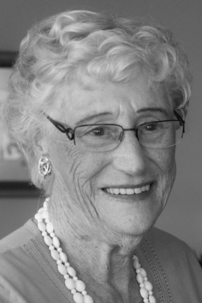 Sherry Van Wieren (nee Offinga)