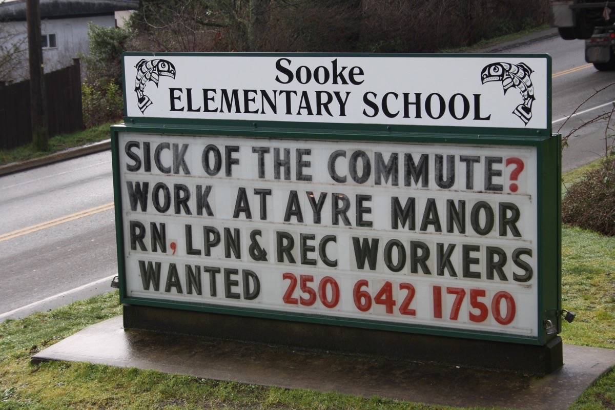 The reader board outside Sooke elementary school is part of Ayre Manor’s initiative to recruit ocal nurses to work at the care home. (Tim Collins/Sooke News Mirror)