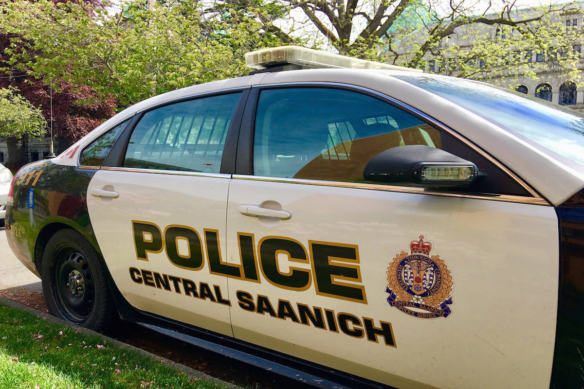 Central Saanich police officers suffer carbon monoxide inhalation during rescue