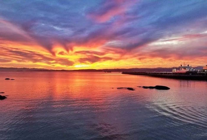 Sunset on the water Instagram user @Janine_bianca88 snapped this photo of Wednesday’s spectacular sunset taken from Ogden Point. Visit vicnews.com to see more stunning sunset photos.