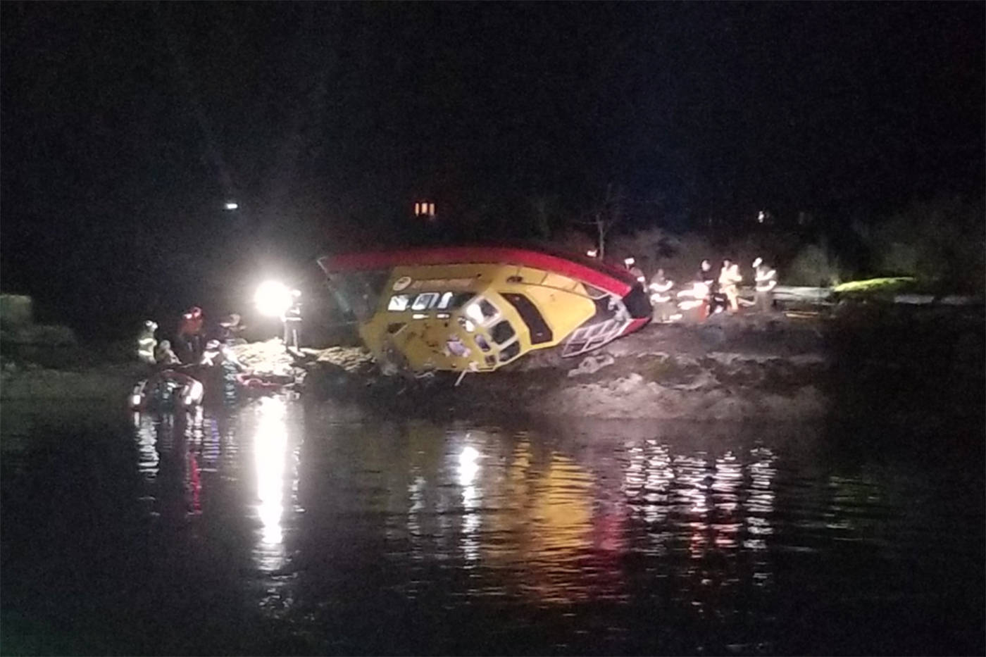 Four people were on board a vessel that ran aground just before 10 p.m. Thursday night off East Sooke, according to Provincial Health Services Authority. Two people are in serious condition and one is in stable following the crash. (Twitter @VicJRCC_CCCOS)