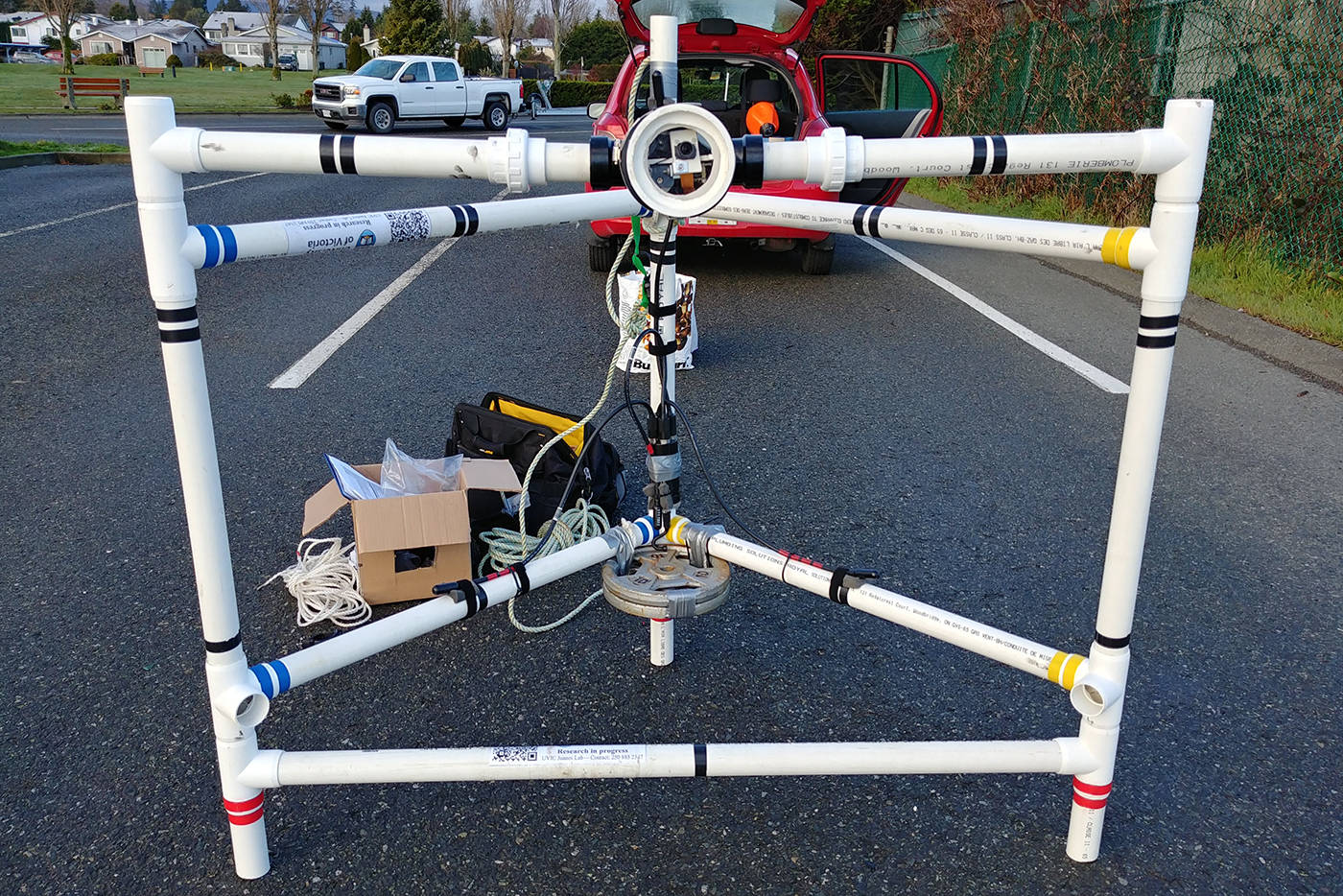 The lost scientific instrument is a PVC frame ~1.2m high with 4 hydrophones and a camera. It was deployed on the ocean floor by Graham’s rock off Roberts Bay in Sidney but could be currently drifting or washed up on a beach. (Xavier Mouy photo)