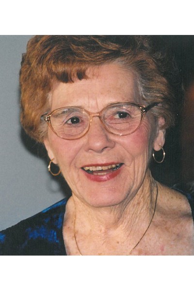 Edna Bennett (nee Carswell)
