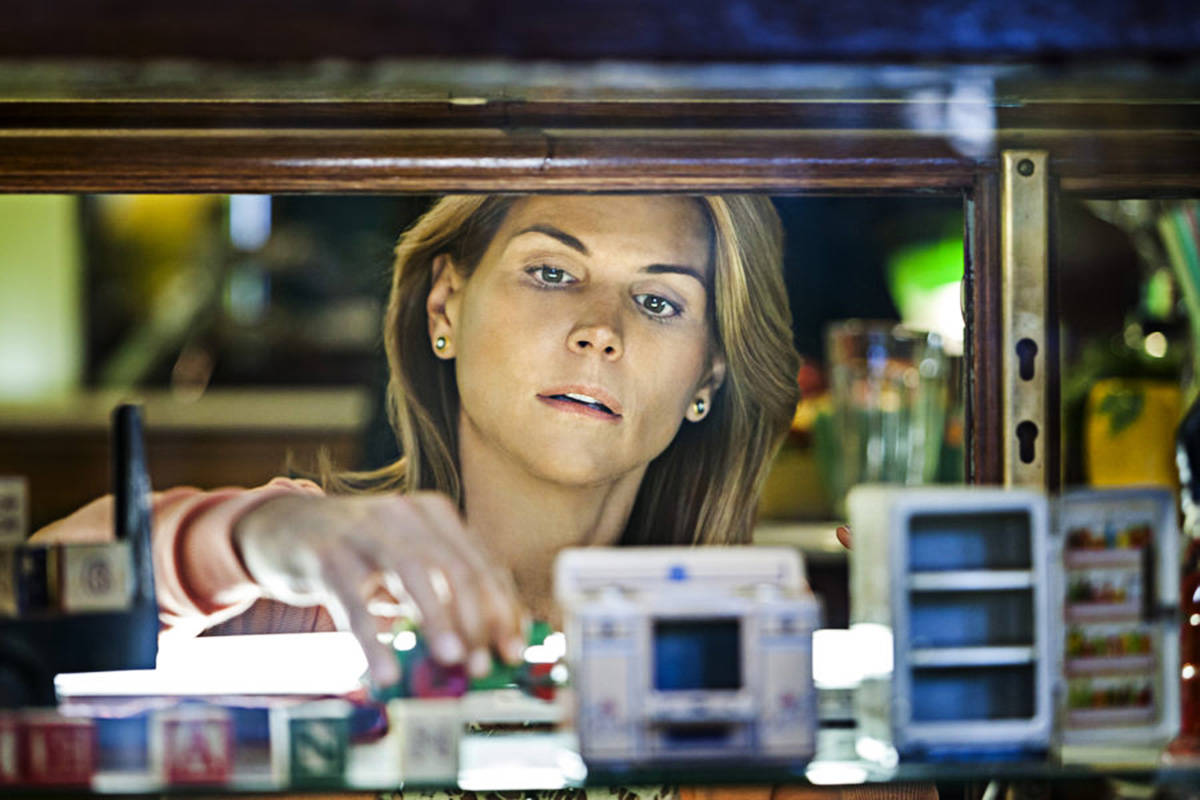 Lori Loughlin stars in the Hallmark movie series Garage Sale Mysteries. (Hallmark Channel photo)