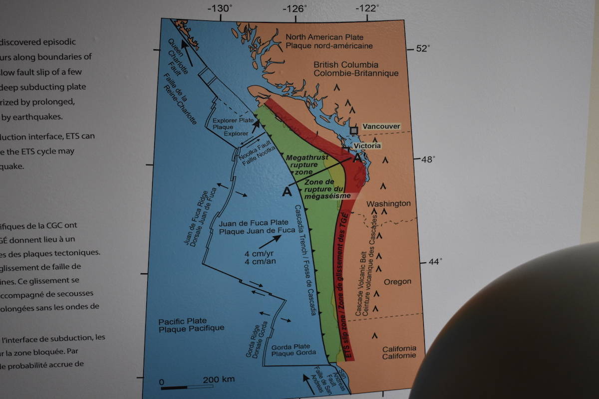 A display graphic showing the Cascadia Subduction Zone. (Nick Murray/News Staff)