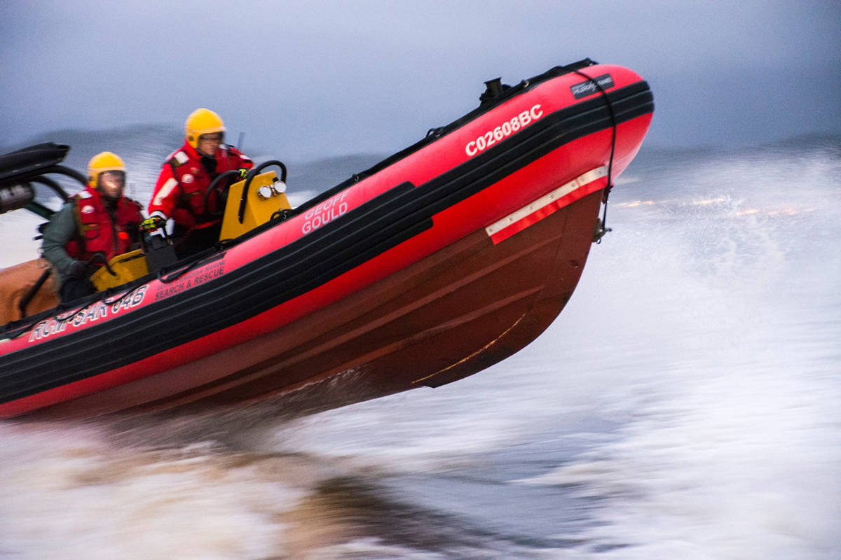 RCM-SAR 64 responded to a Mayday call near Smith Island on March 26 with the Bravo-Geoff Gould. (RCM-SAR 64 photo)
