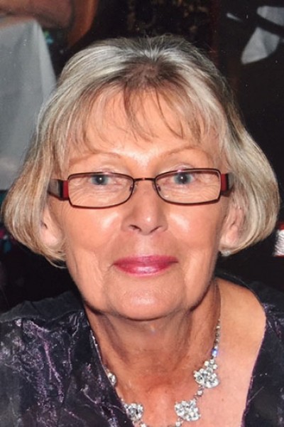 Gale Currie (nee Eakin)
