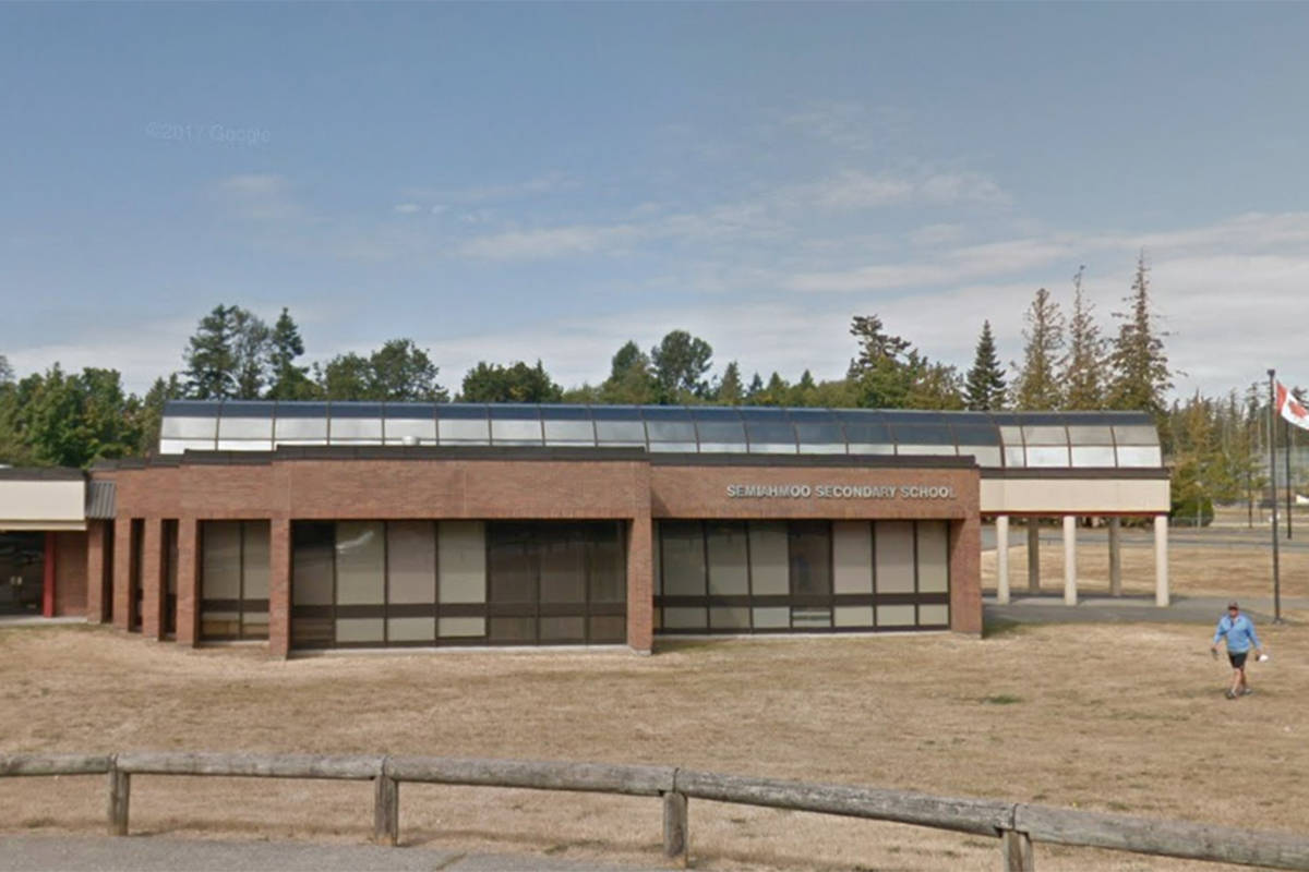 Lower Mainland teacher punished for mocking students, drinking before dry grad