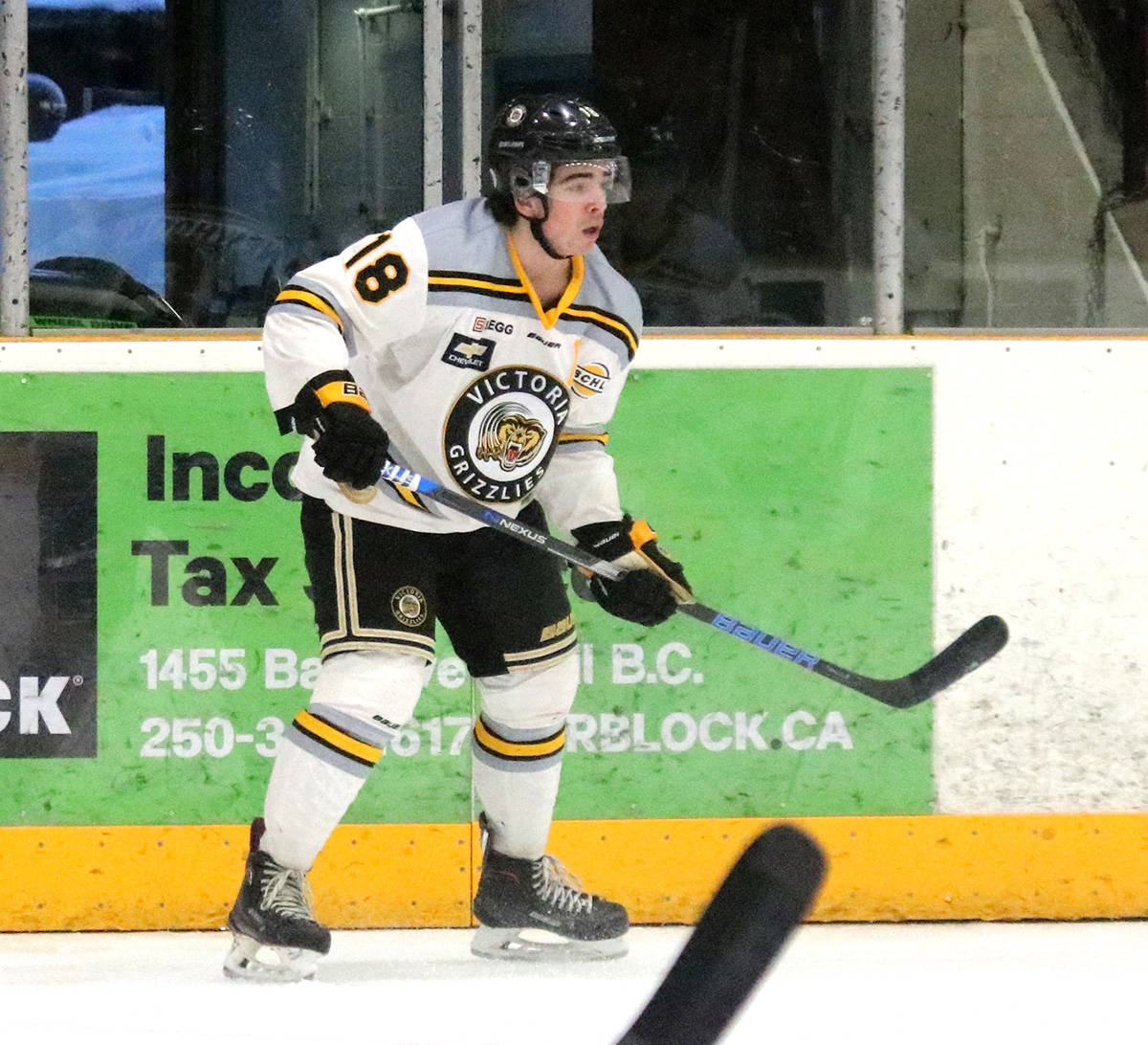 Victoria Grizzlies forward Alex Newhook wins Brett Hull Award for top scorer and is named MVP of the BCHL. Jim Bailey photo.                                Victoria Grizzlies forward Alex Newhook leaves the BCHL as the 2018-19 Brett Hull Award top scorer and league MVP. (Black Press File Photo)