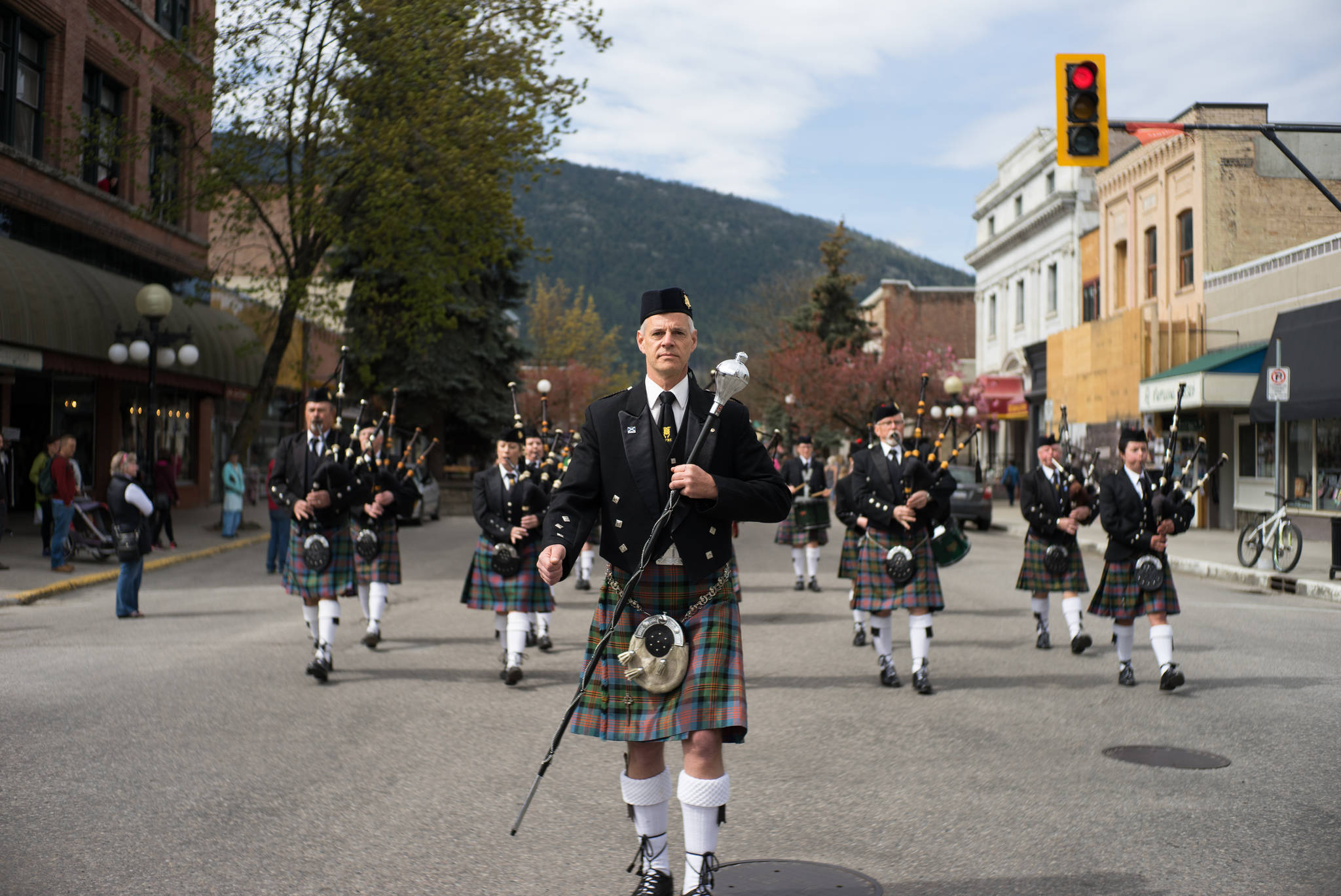 Drum Major Niel Kay leads the Kamloops Pipe Band as they march down Baker Street during the annual Spring Fling on Saturday. Photo: Jake Sherman