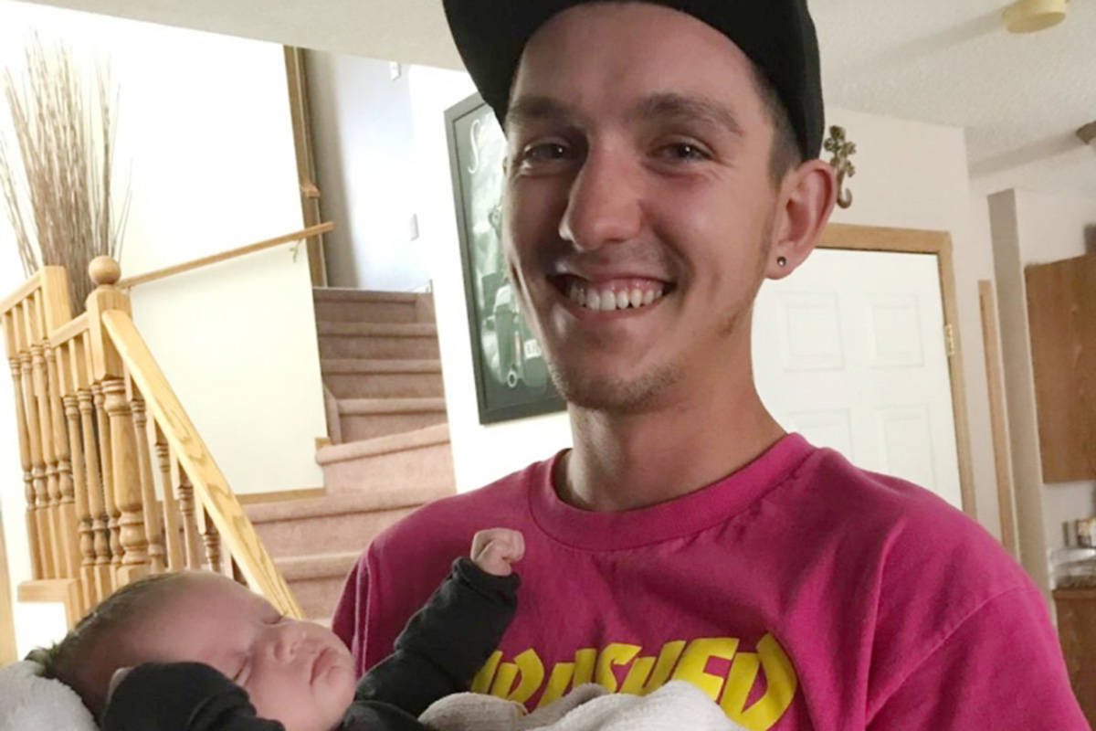 Calgary man dies saving girl, 10, at B.C. lake