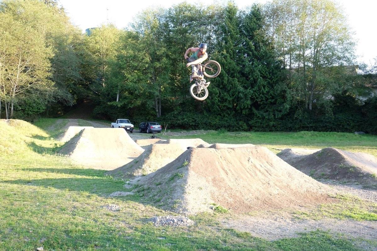 Can you dig it? BMX rider and trail builder Dylan King jumps Ucluelet’s new BMX park on a beautiful autumn day. (Nora O’Malley / Westerly News)