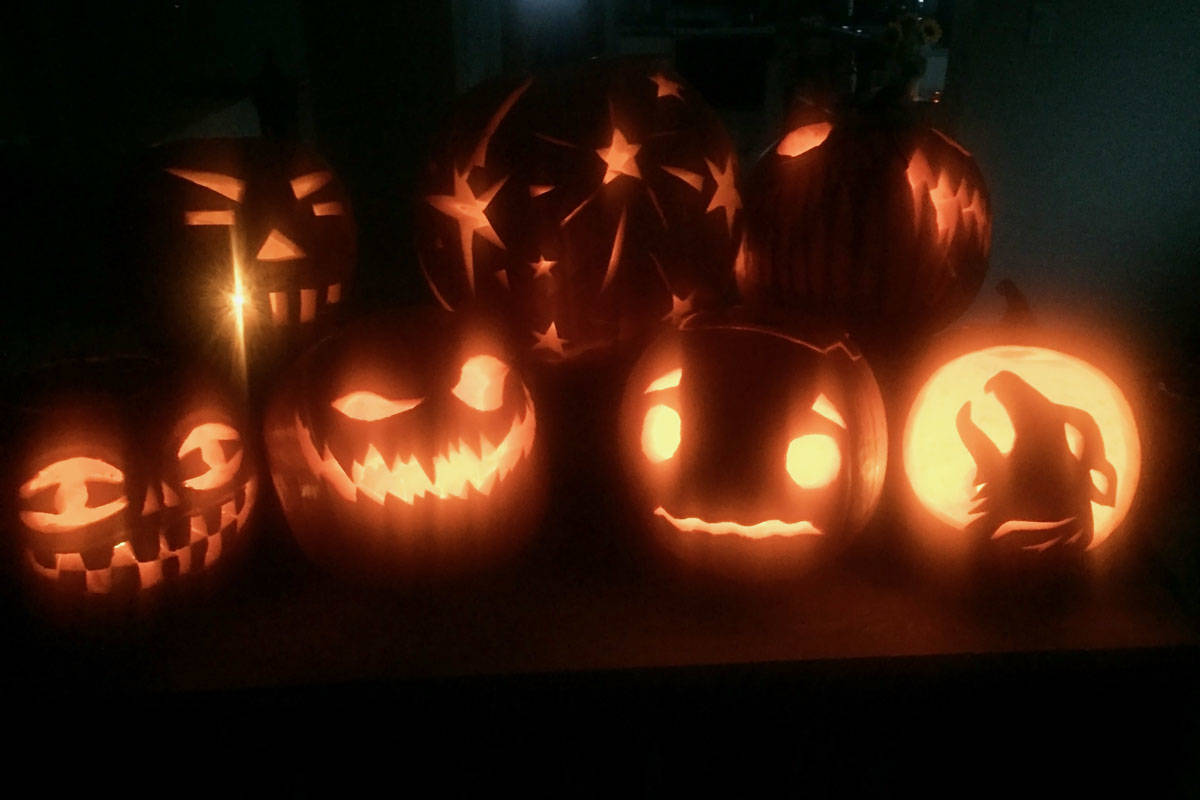 Locals are urged to put their pumpkins in their green waste bins instead of placing them in Mount Doug Park after Halloween on Oct. 31, 2019. (Black Press File Photo)