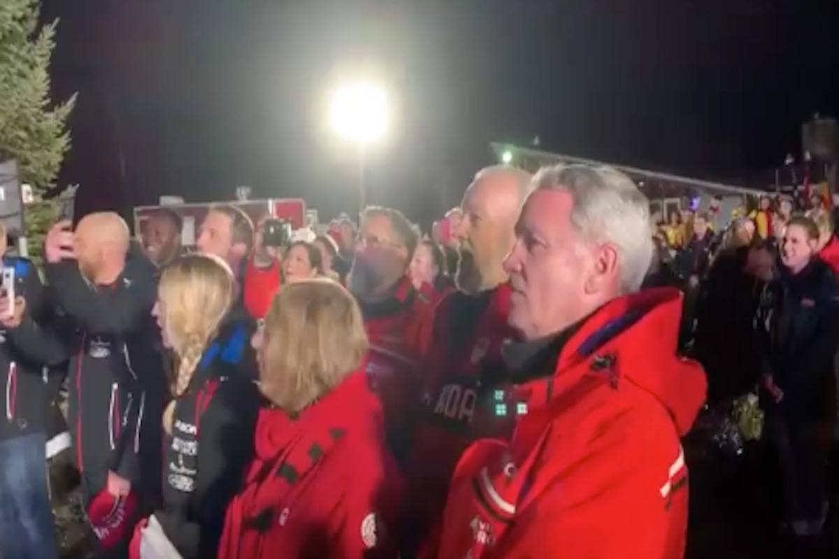 The Canadians in the crowd at the 4-man bobsleigh ceremonies at the BMW IBSF World Cup jumped into action when the broken sound system couldn’t play the national anthem on Saturday. The Canadian team headed by Summerland-native Justin Kripps took gold in the event on Dec. 14. (Photo from Twitter)