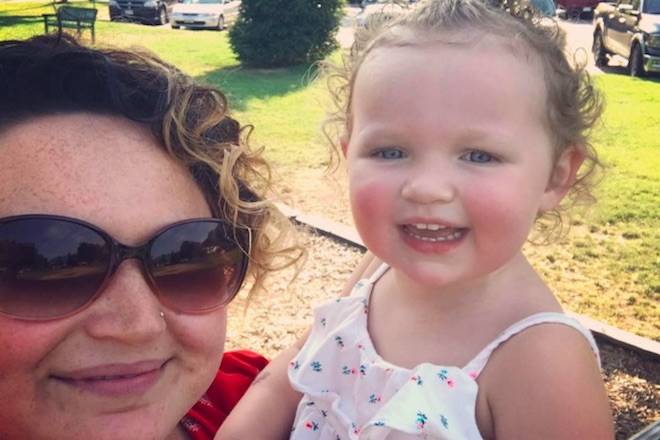 A picture of Teanna Elliot with her daughter (Photo courtesy of Teanna Elliot)