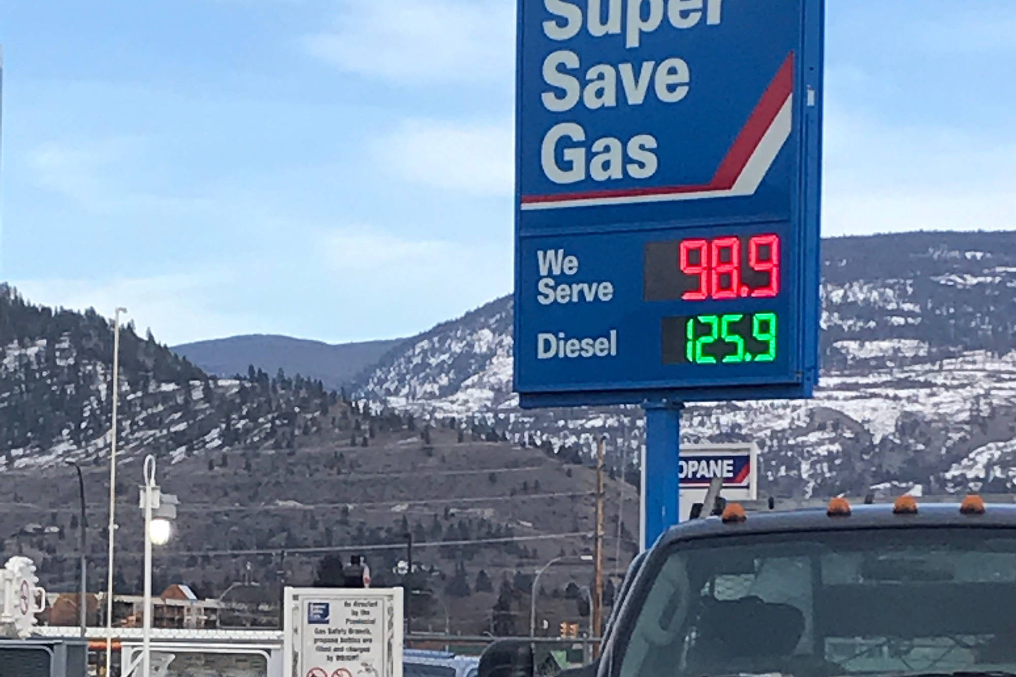 Gas prices at the Super Save in Penticton have dropped below a dollar a litre. (Danah Phillips contributed photo)