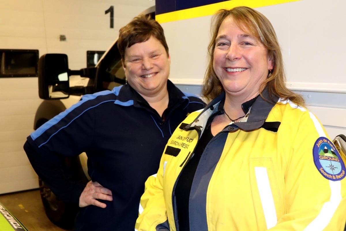 Deputy SAR manager Kathryn Farr and senior SAR manager Vickie Webber at JdF SAR headquarters in East Sooke. (Tim Collins - Black Press Media)