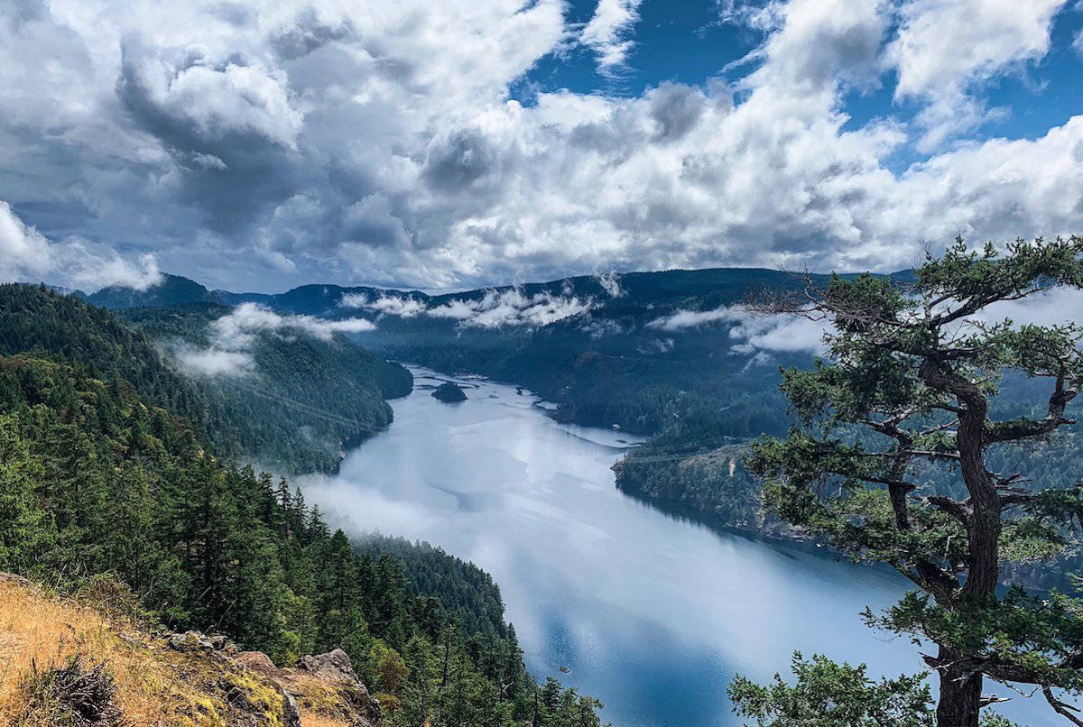 West Shore RCMP are reminding hikers to be prepared after rescuing a diabetic woman who was lost on Mount Work without water and a dying phone on March 6. (Twitter/@DustypupVI)