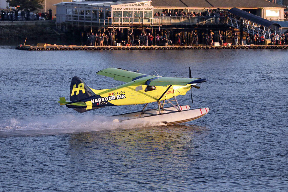 Harbour Air made history Tuesday with the first ever electric commercial aircraft flight. (Twitter/Harbour Air Seaplanes)