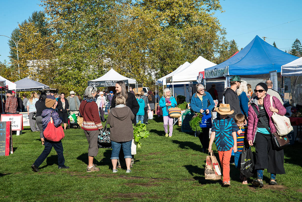 Vancouver Island farmers’ markets allowed to continue for now