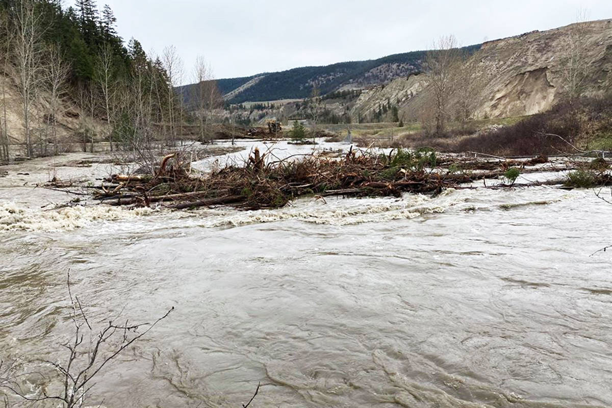 City of Williams Lake officials face challenges in the week ahead as extremely high water levels ravage the river valley. (Scott Nelson photo)