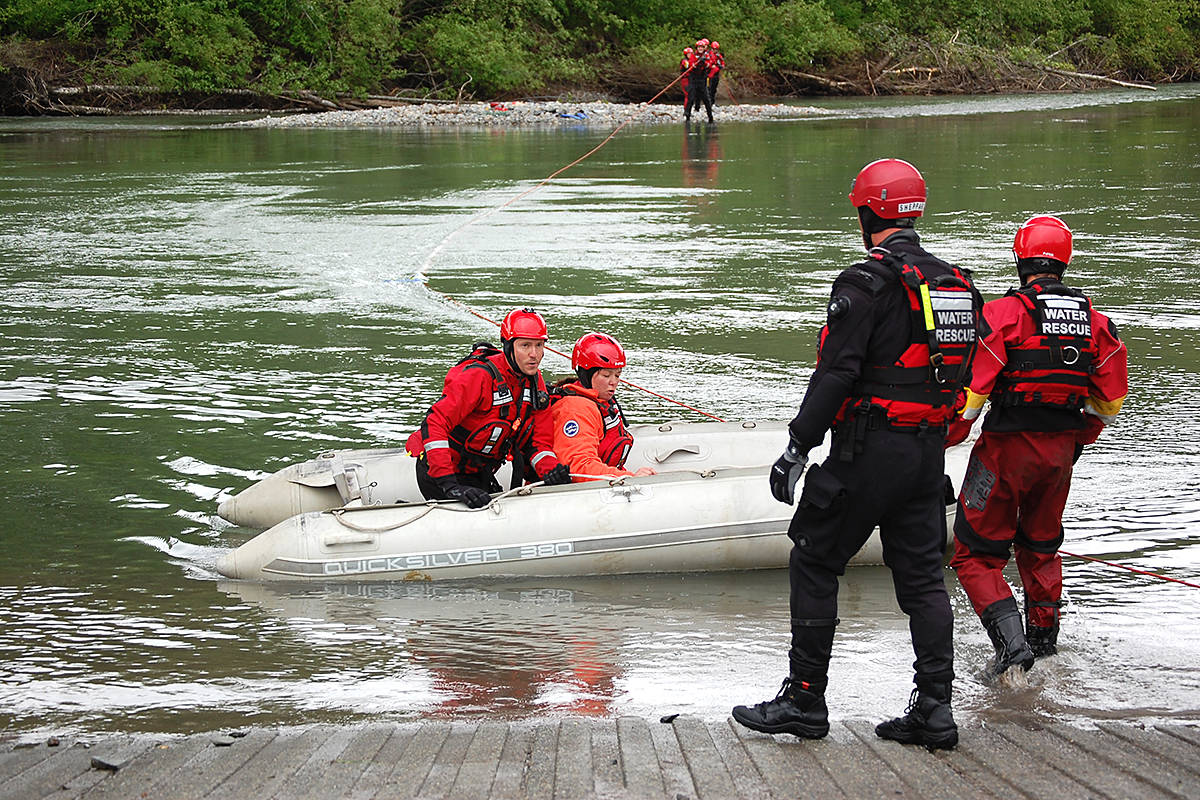 Terrace Search and Rescue (SAR) president Dwayne Sheppard arrives back on shore from a water-rescue training scenario in 2018. (Brittany Gervais photo)