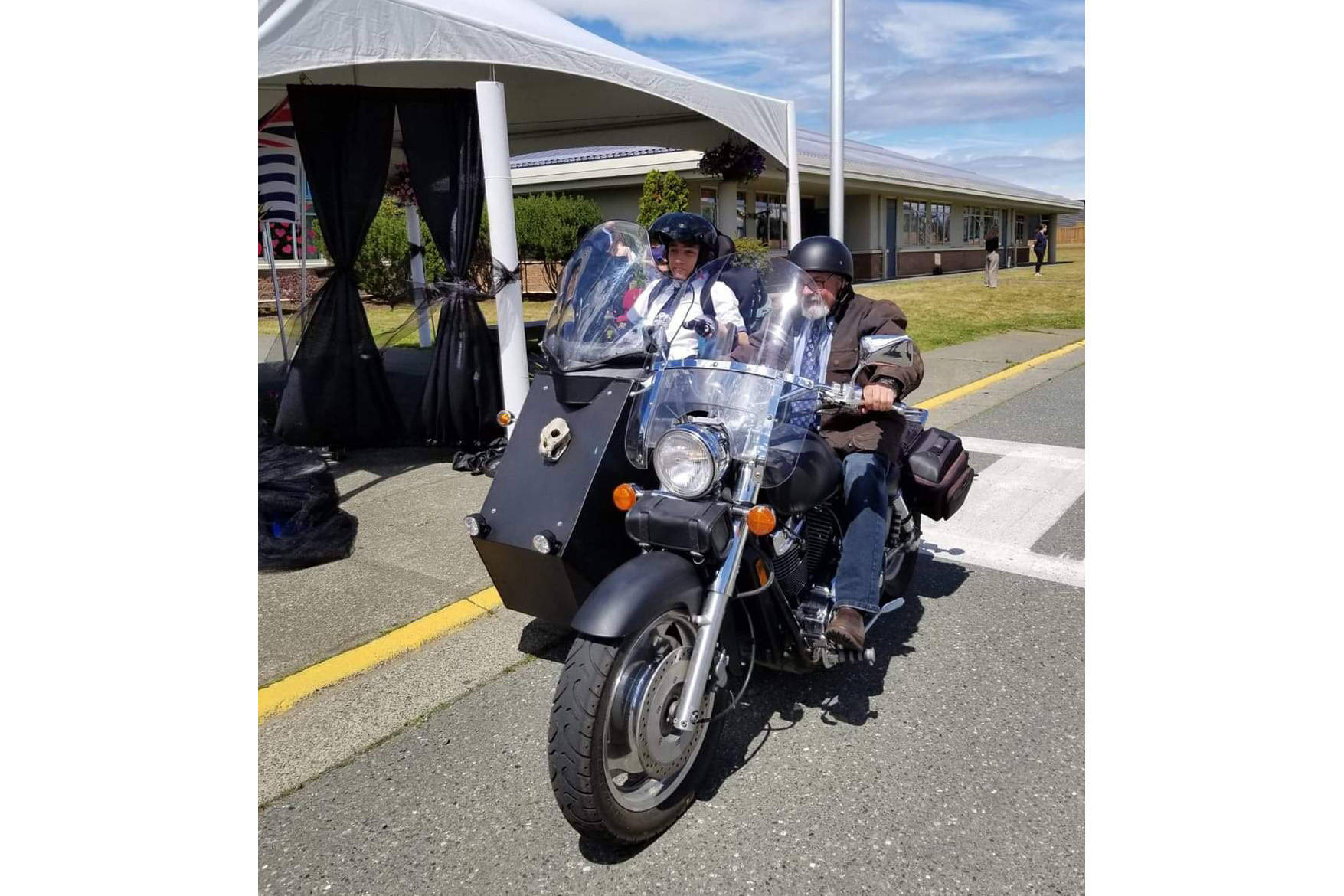 Comox Valley father designs custom motorbike sidecar for son’s grad cruise