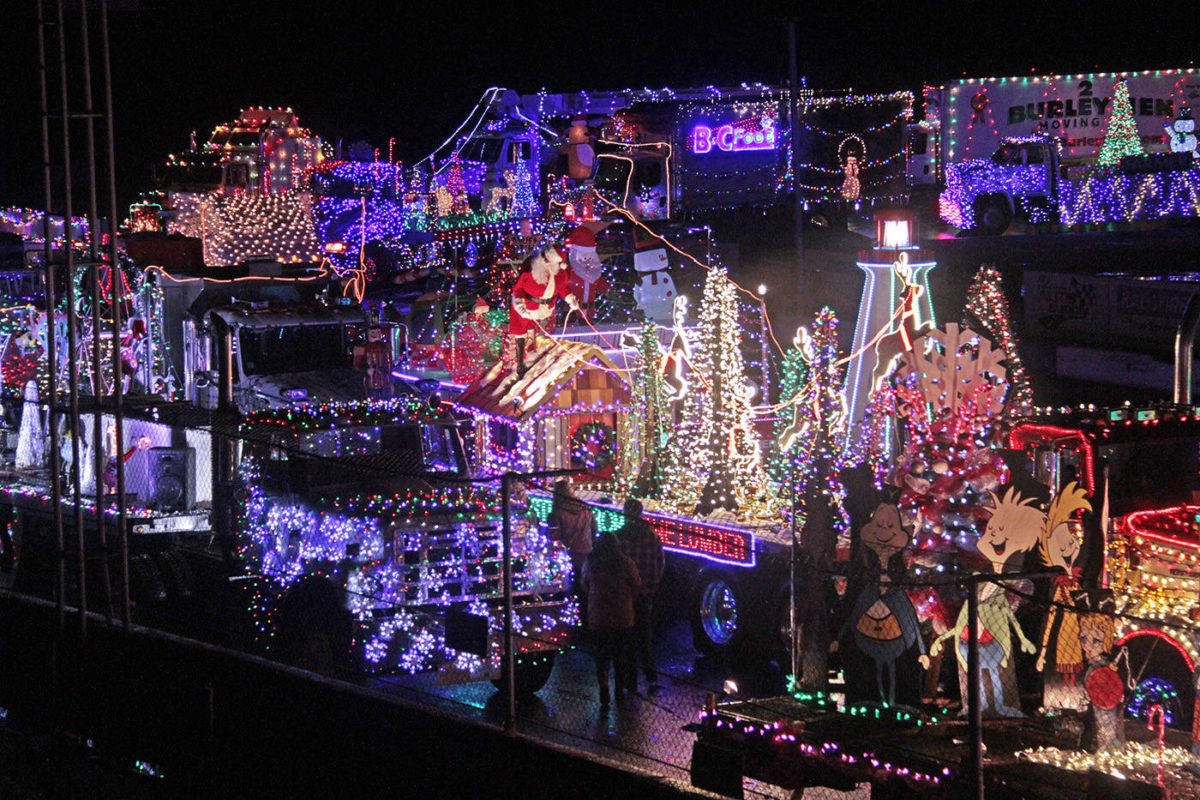 Light the City takes root in Greater Victoria as pandemic cancels holiday favourite parade, convoy