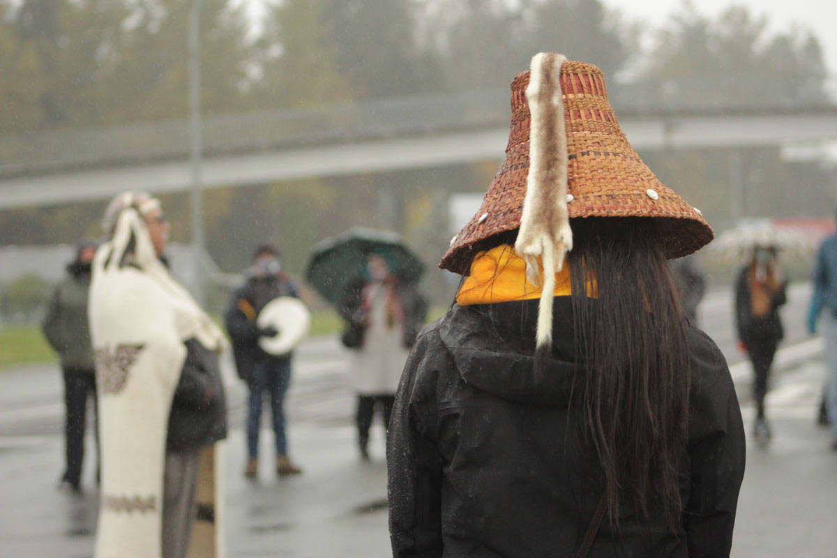 Kwick’kanum (Eric Pelkey), a hereditary chief of the Tsawout Nation, addressed the crowd that gathered at Mount Newton Cross Road and Highway 17 on Oct. 23. (Devon Bidal/News Staff)